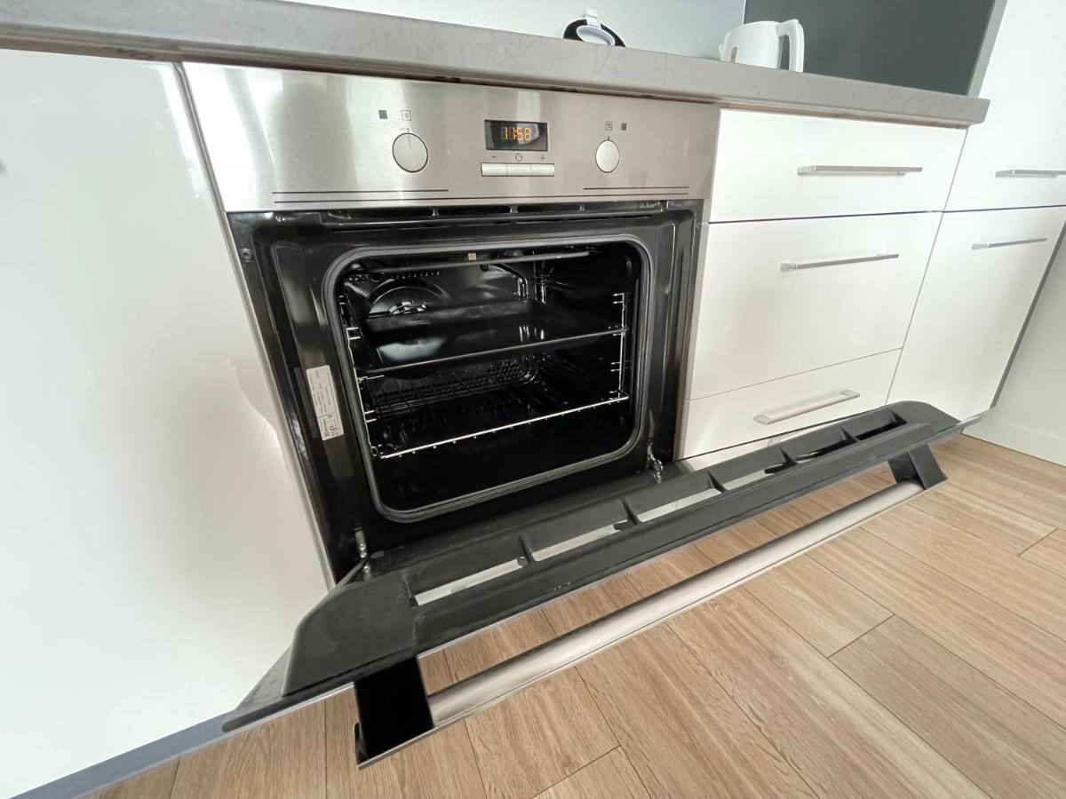Nowy Apartament W Okolicach Centrum シェドルツェ エクステリア 写真