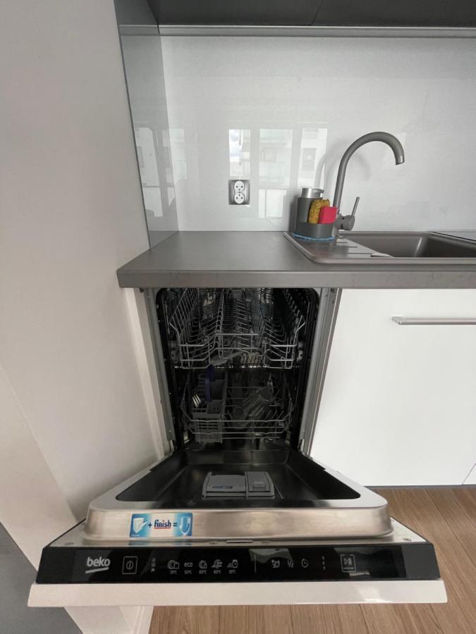 Nowy Apartament W Okolicach Centrum シェドルツェ エクステリア 写真