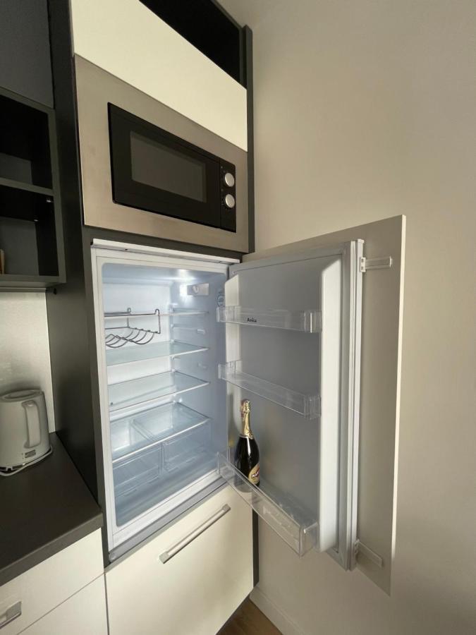 Nowy Apartament W Okolicach Centrum シェドルツェ エクステリア 写真